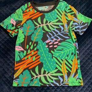 H&M Boys tropical print tee. Size 5T-6 (US)